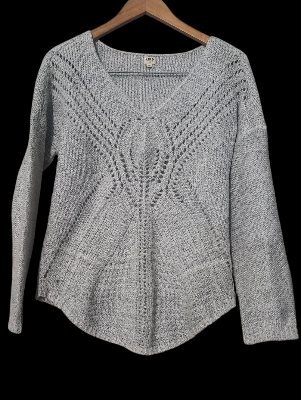 UNIO Gray Pointelle Open-Knit V-Neck Sweater